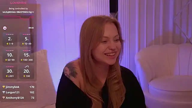 MollyHilton – Naživo XXX chat