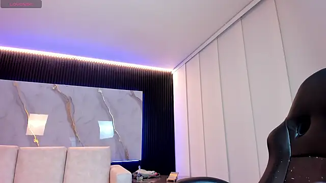 Alicee_Broownn's Live XXX Chat