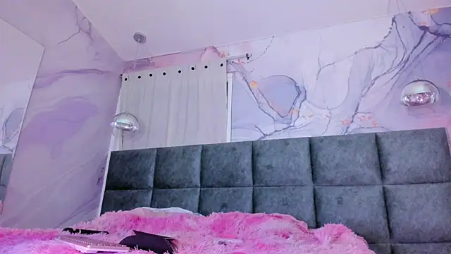 AntonellaRossi's Live XXX Chat