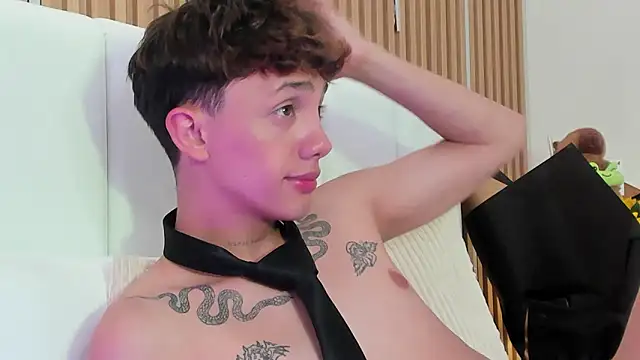 Tomy_Rox 现场XXX聊天