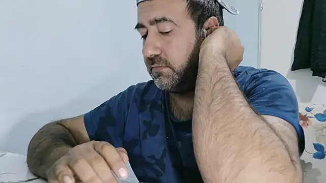 Czat XXX na żywo – big_snakee