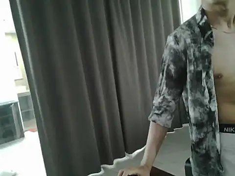 boyhigh1997 网络视讯表演