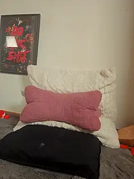 Jungstutejana2: онлайн-секс-чат