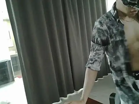 boyhigh1997 Show Webcam