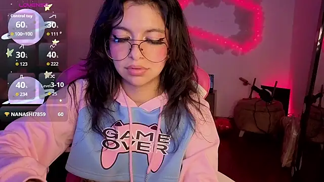 แชท XXX สดของ larah_uwu