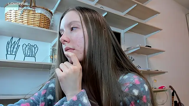 Chat +18 de Peggy_Beauty ao vivo