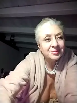 Živý XXX chat divinaerotica