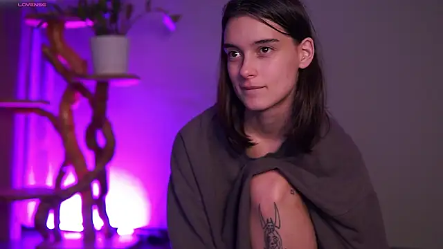 Monica_Law_ Show Webcam