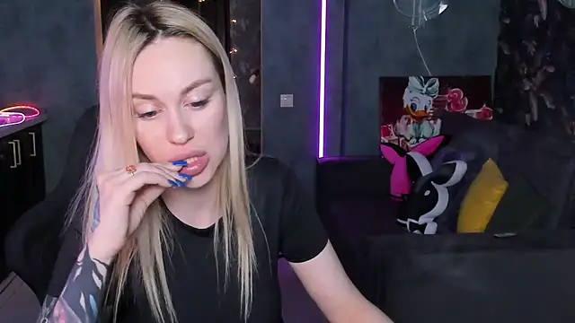 Blckmirrorrn Live XXX chat