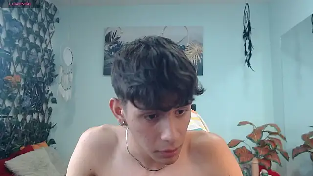 DraxBlade09: διαδικτυακό σόου στην κάμερα