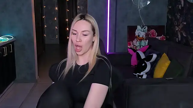 Blckmirrorr Live XXX-chat