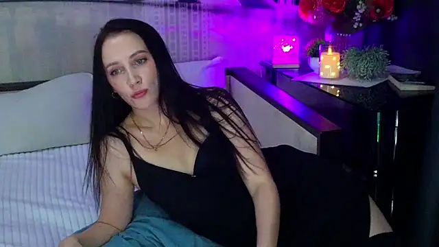 แชท XXX สดของ MonicaSweetx