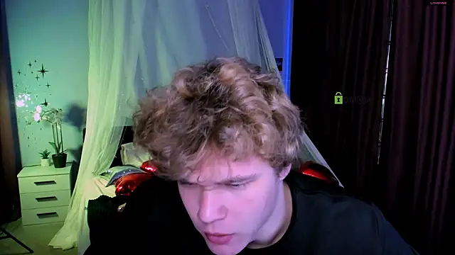 lucas_long_ 即時 XXX 聊天