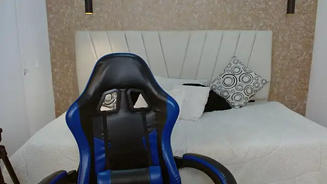 Chat +18 de POCAHONTAS--- ao vivo