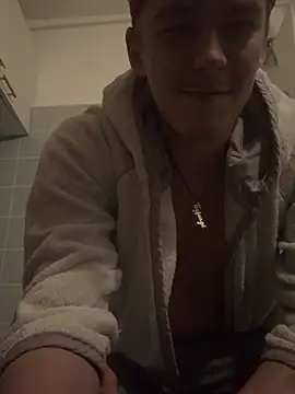 Chat XXX ao vivo de Toyjungee