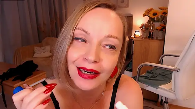 Chat XXX Live Tilly_Eliot