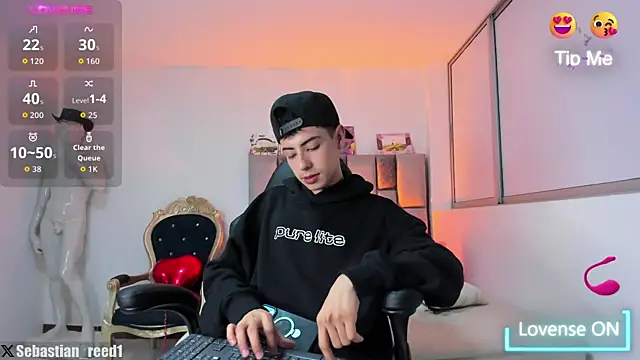 Sebastian_Reed Chat XXX in diretta