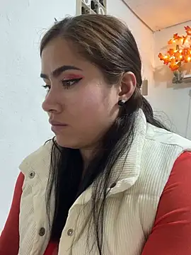 Sweet__Nurse1 élő XXX-chatje