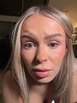 Онлайн чат XXX HotBella-