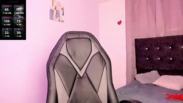 แชท XXX สดของ princess_foxxy