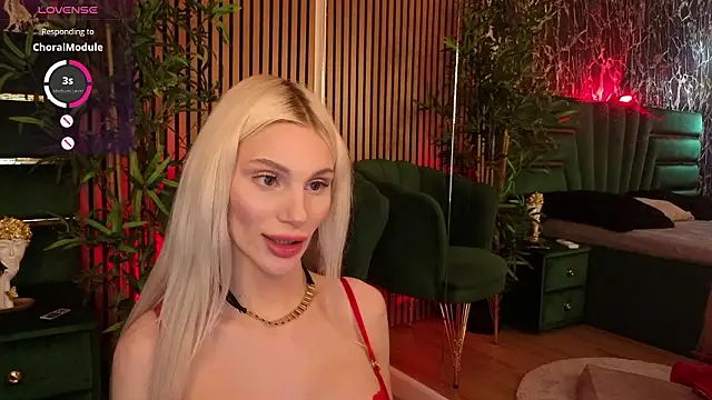 BarbieKara webcam show