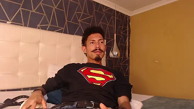 Вебкам-шоу NoaahTylor