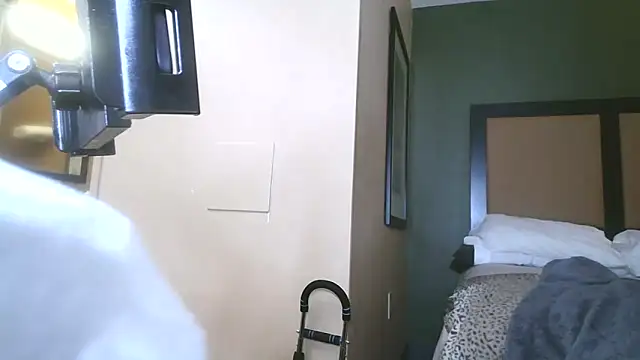 XXX chat uživo modela bobbiebone1@xh