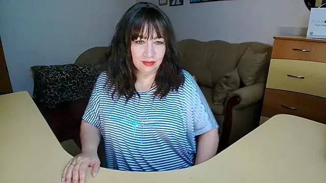 Lucretia_Goldi_ Live XXX-chat