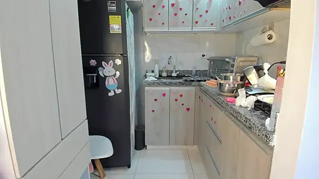 Anto_herrera: διαδικτυακό σόου στην κάμερα