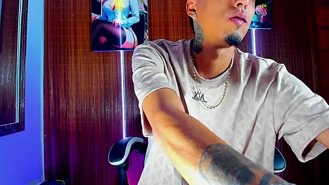 Chat XXX ao vivo de Liam_lee