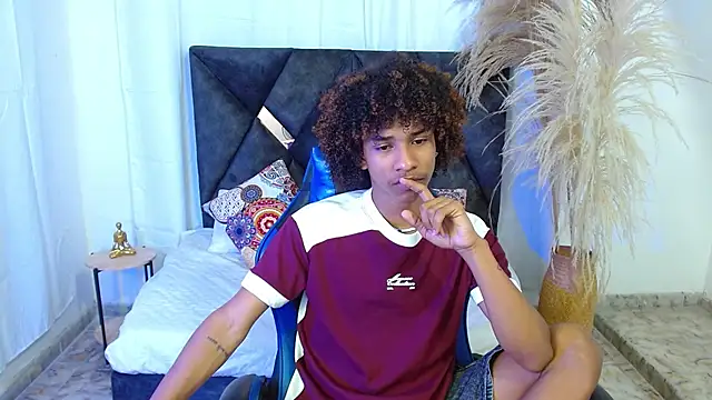 Chat XXX ao vivo de angelll18_