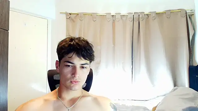 Chat XXX ao vivo de jimmy_class