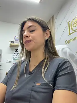 alicee16 Adlı Modelin Web Kamerası Şovu