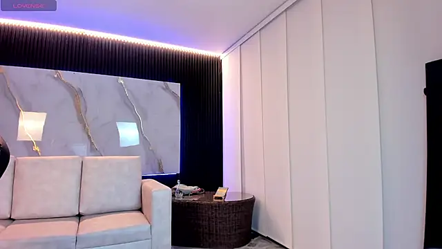 Alicee_Broownn: απευθείας συνομιλία ΧΧΧ