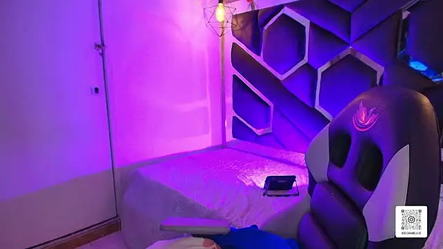 Melissa_AdamsxのライブXXXチャット