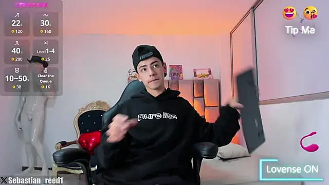 Sebastian_Reed Pertunjukan Webcam