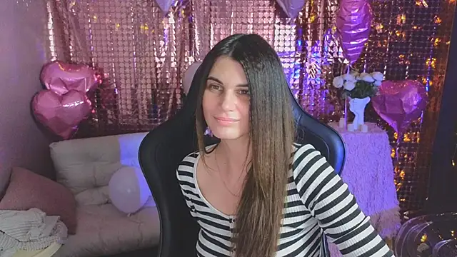 EmilyReal live XXX chat