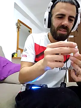 Pokazy przed kamerką – charlye_inkkkk