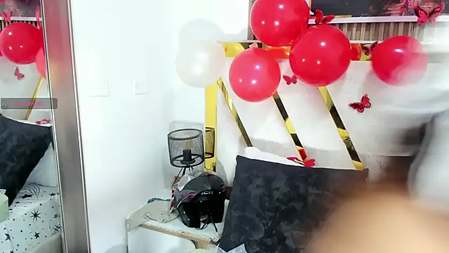 Luna_Naughty1 – Live XXX-chat