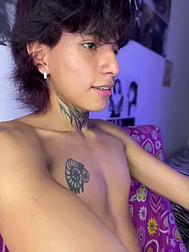 Show de bellamy_095 na webcam