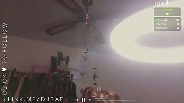 แชท XXX สดของ radioamore