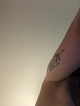 โชว์เว็บแคมของ Alyshanon18