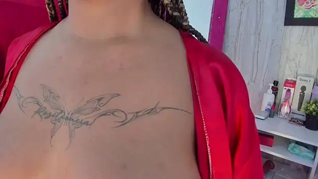 Chat +18 de Alika01 ao vivo