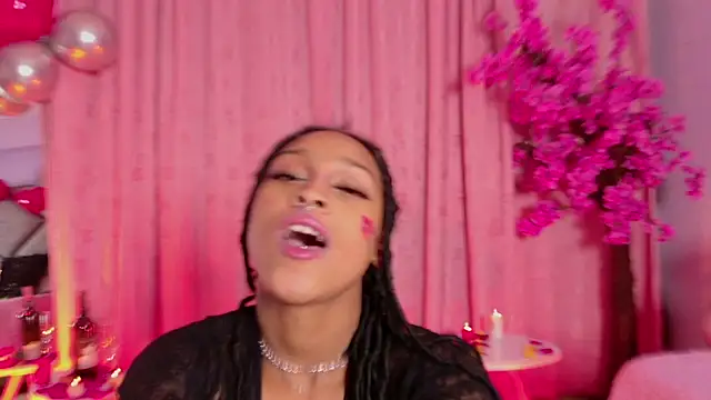 Elith_noa's Live XXX Chat