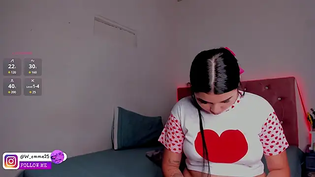 _Emma_whiitee_'s Live XXX Chat