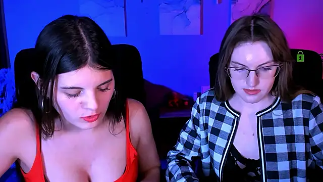 ava_mystic_ Show in webcam