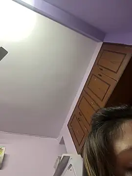 goodvibesonly44445: διαδικτυακό σόου στην κάμερα