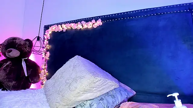 Emma_Saylor Chat XXX in diretta