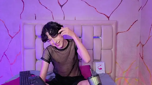 SthepanodiMonaco Obrolan Langsung XXX