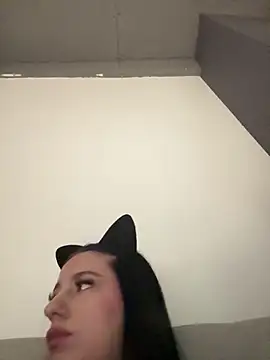 AmisRayy's Live XXX Chat